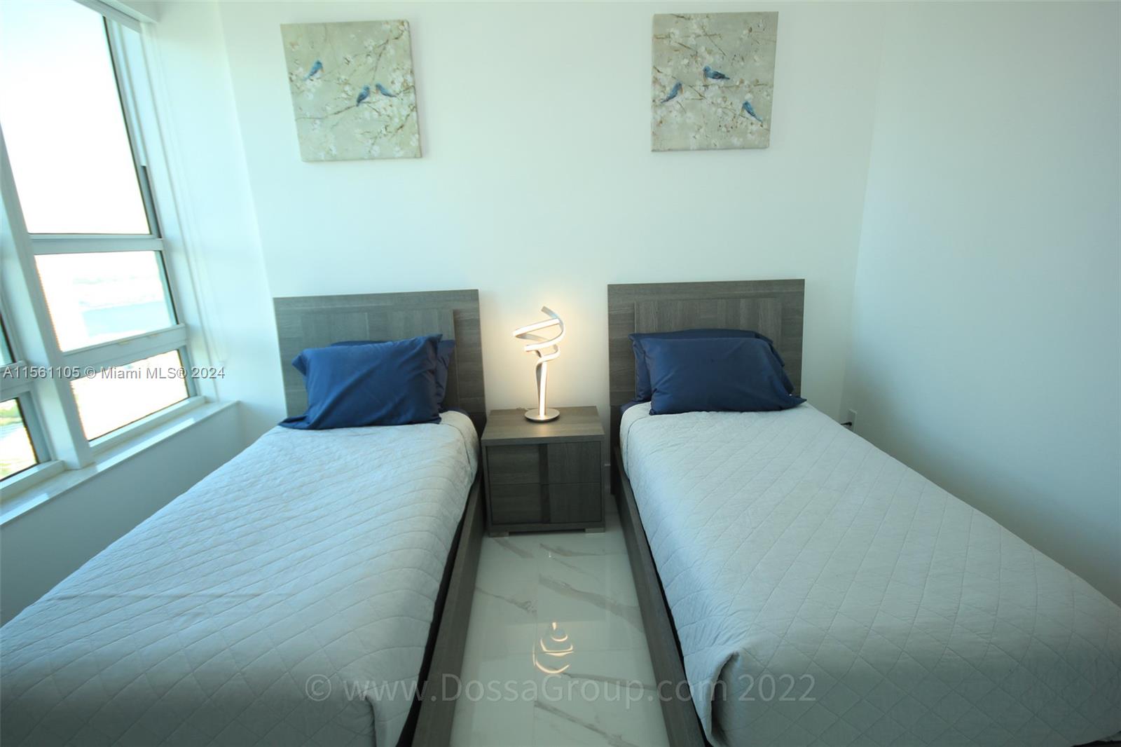 950 Brickell Bay Dr # 4406
