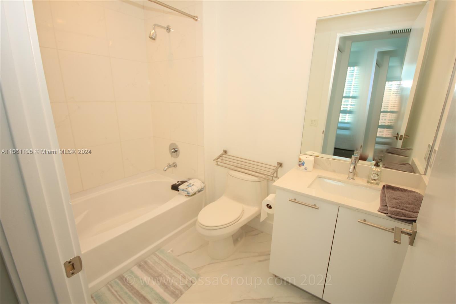 950 Brickell Bay Dr # 4406
