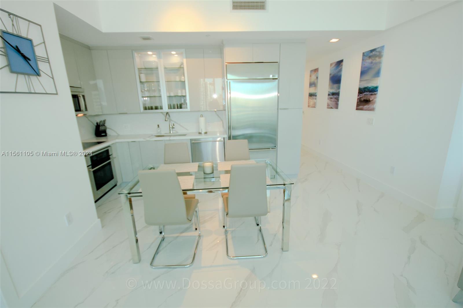 950 Brickell Bay Dr # 4406