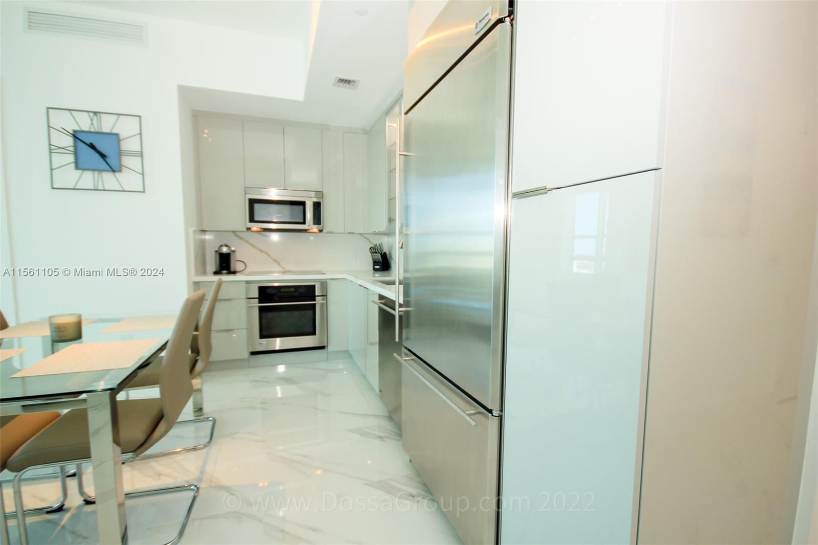 950 Brickell Bay Dr # 4406