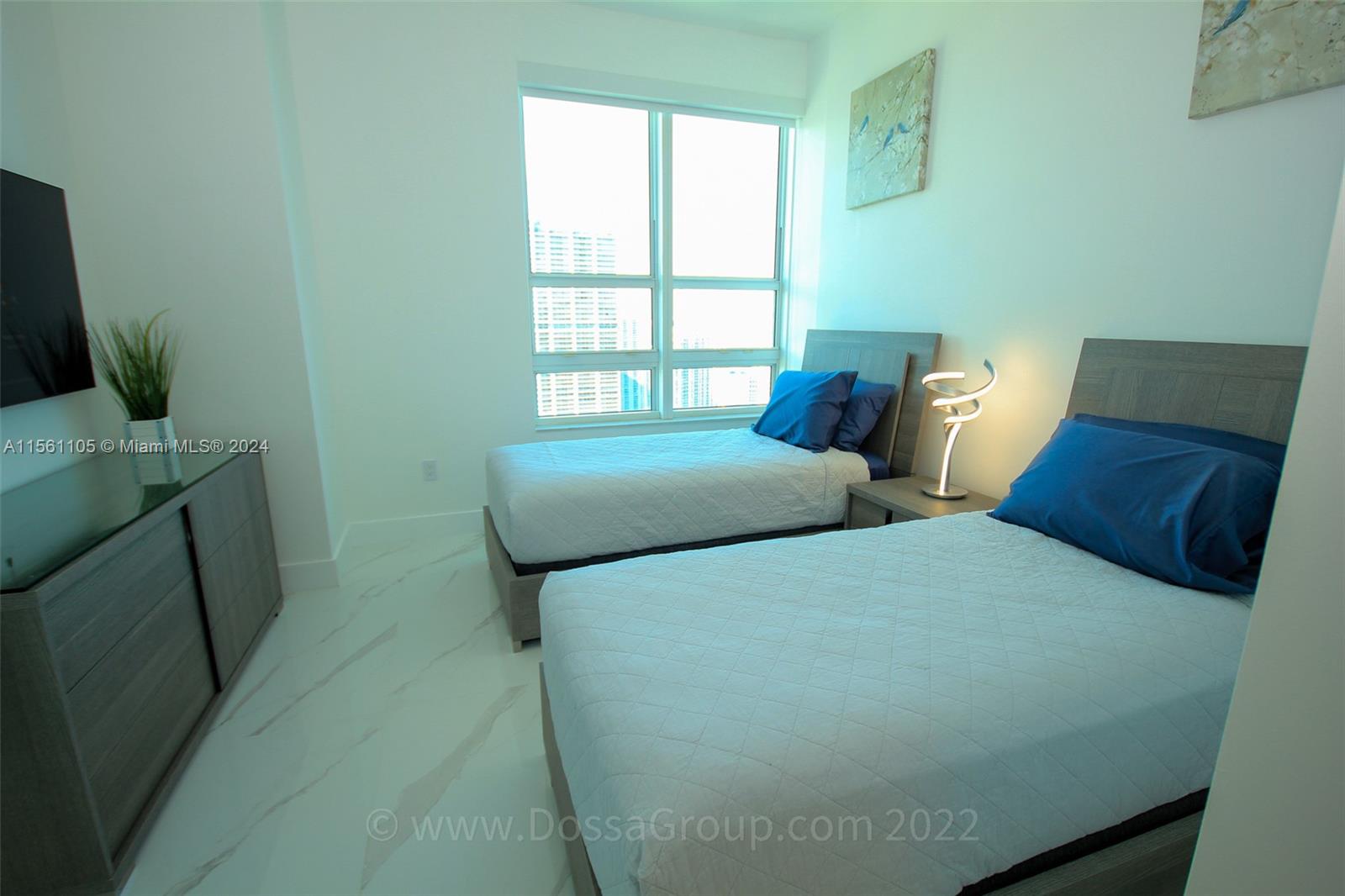 950 Brickell Bay Dr # 4406