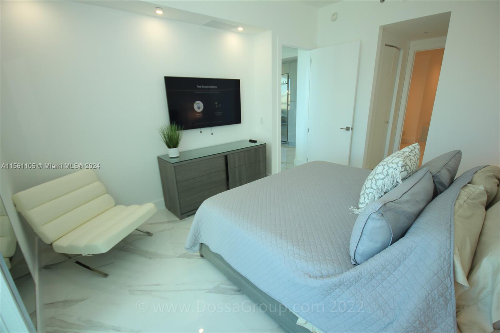 950 Brickell Bay Dr # 4406