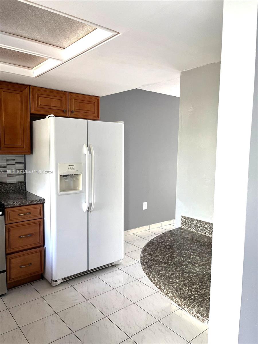 11103 NW 7th St # 2 Unit: 202-2