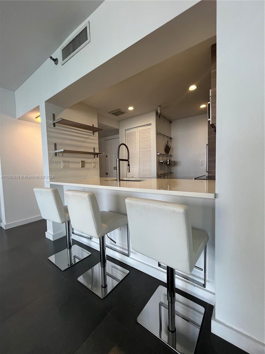540 Brickell Key Dr # 1620