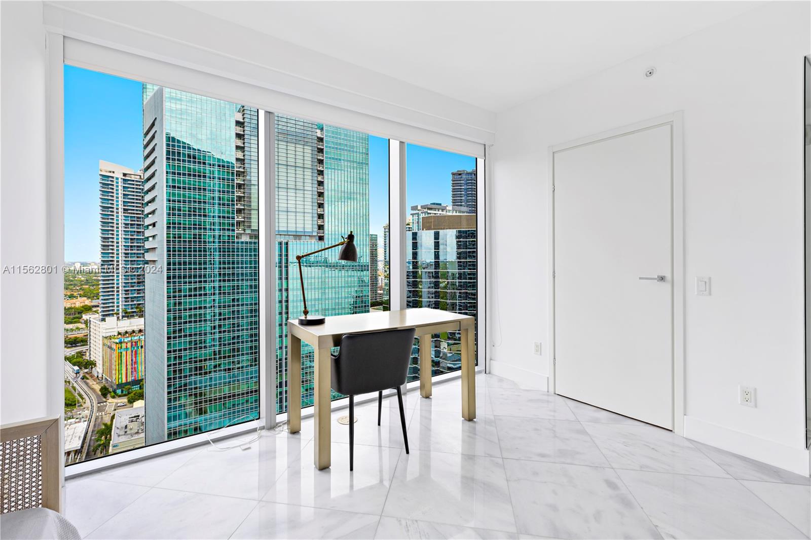 1300 Brickell Bay Dr # 3302