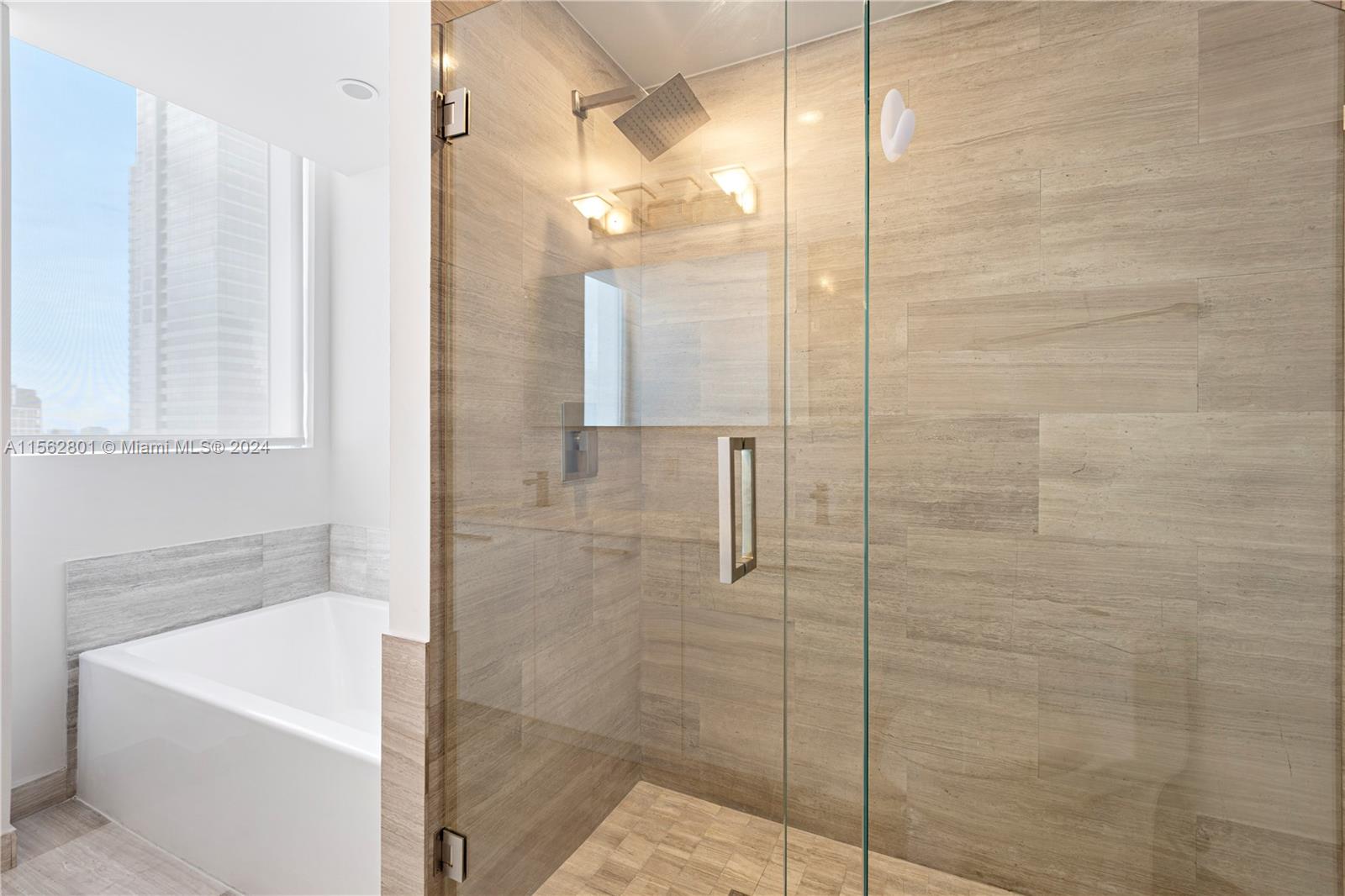 1300 Brickell Bay Dr # 3302