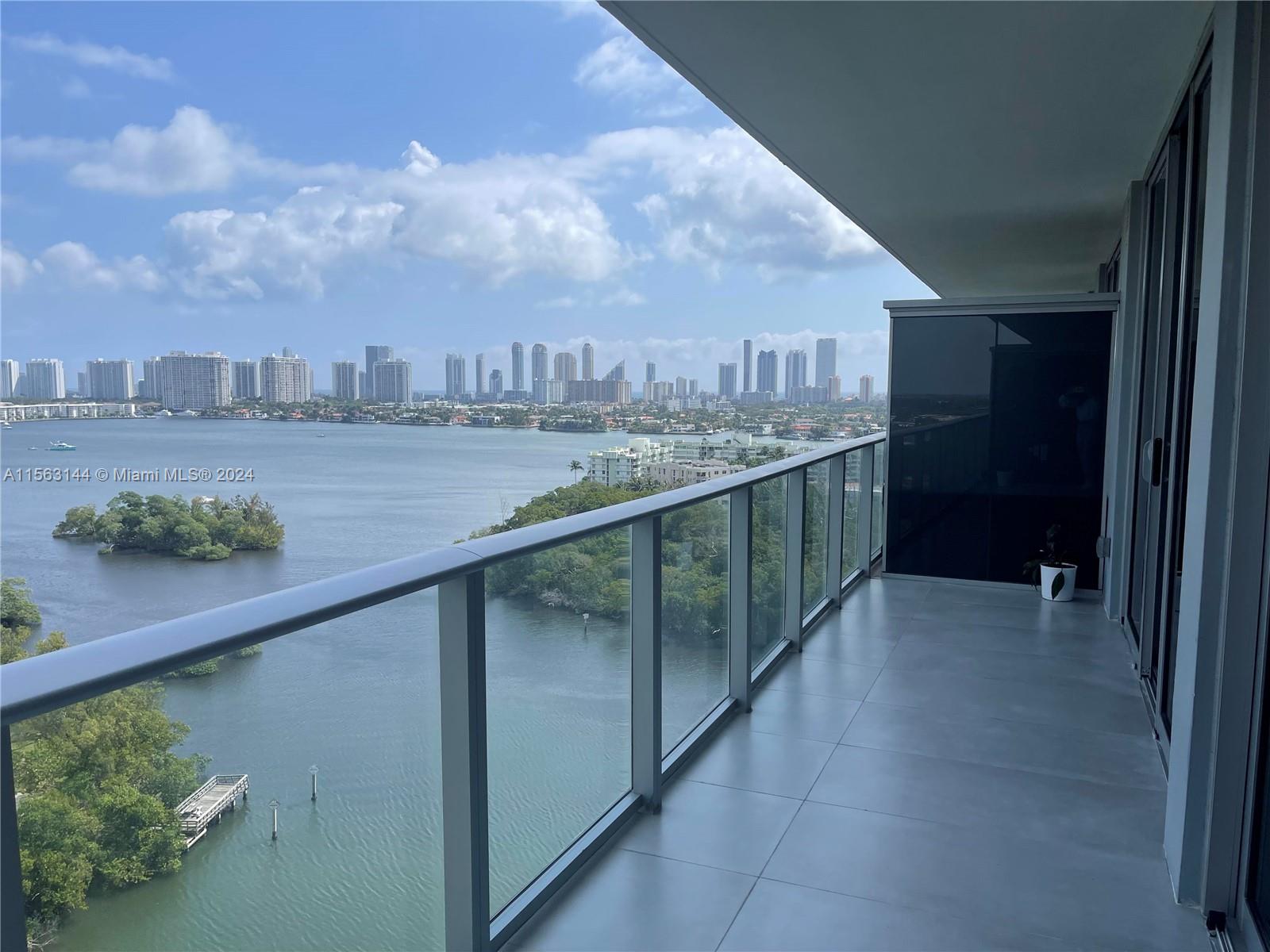 16385 Biscayne Blvd # 1604