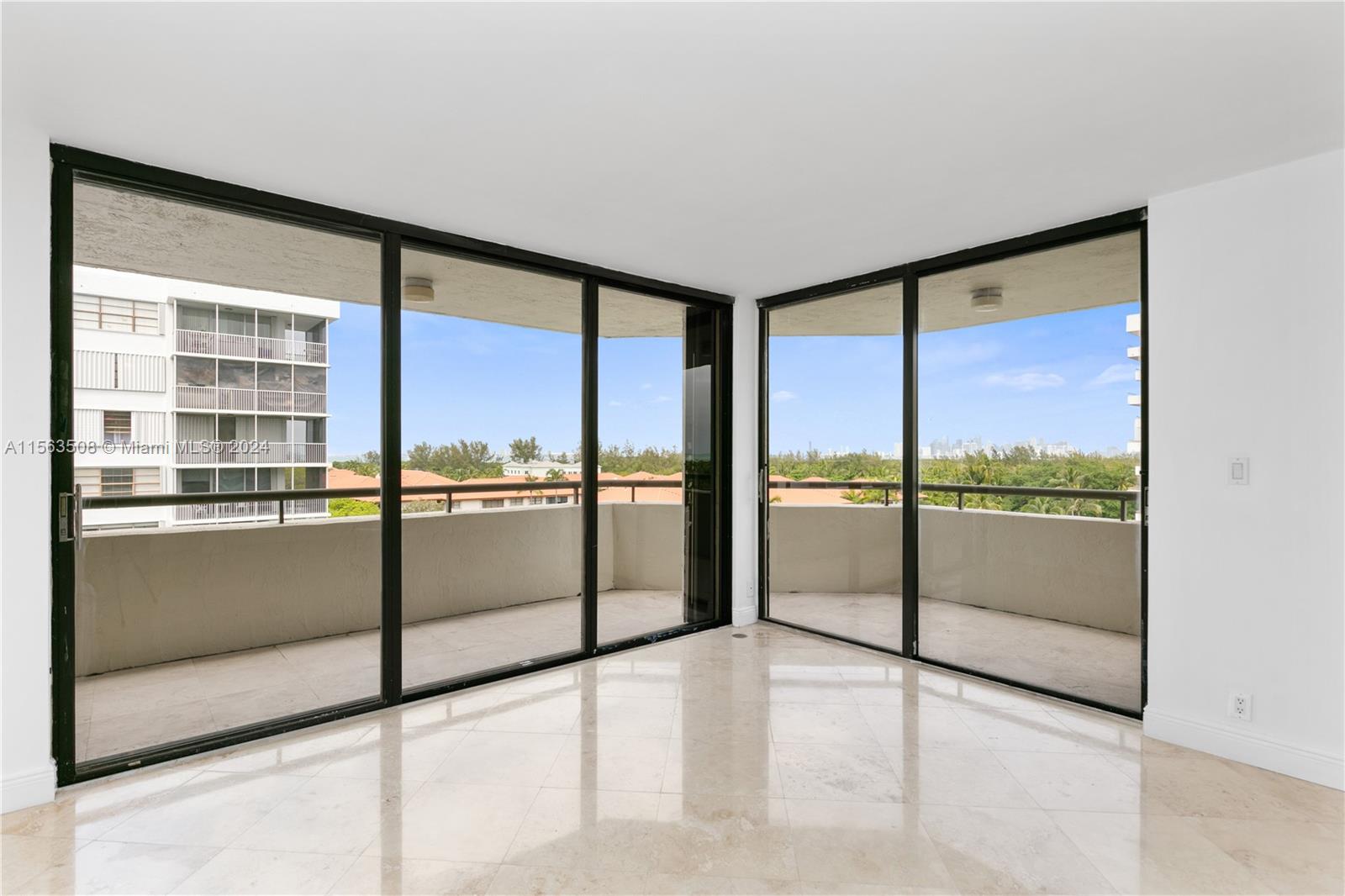 170 Ocean Lane Dr # 804