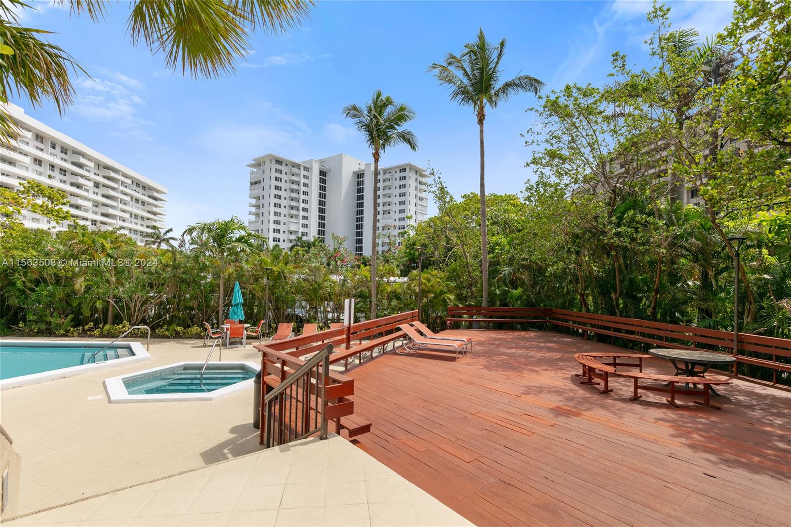 170 Ocean Lane Dr # 804