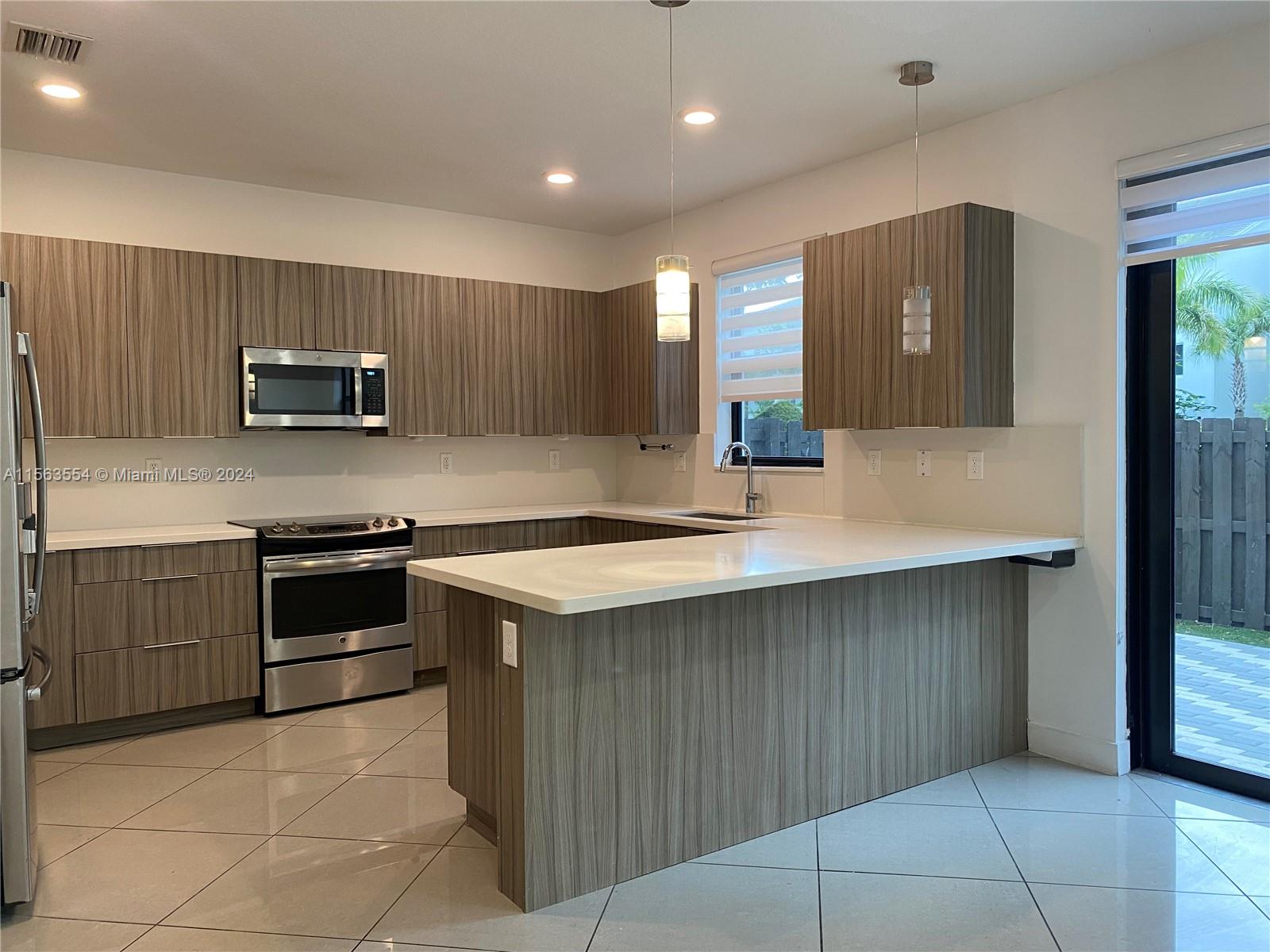 10440 NW 78th Ter # 10440