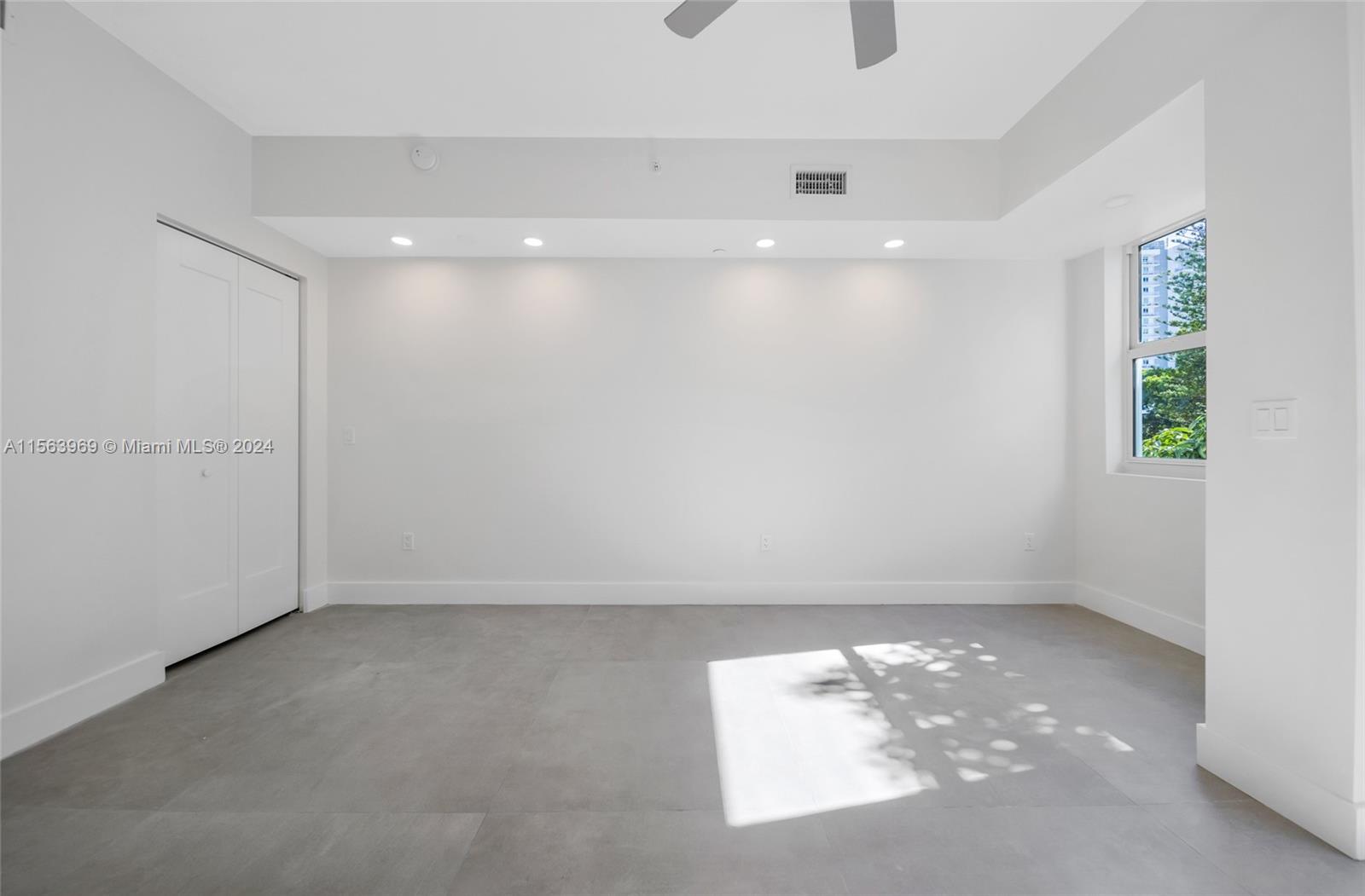 1536 NW 15th Ave # 303