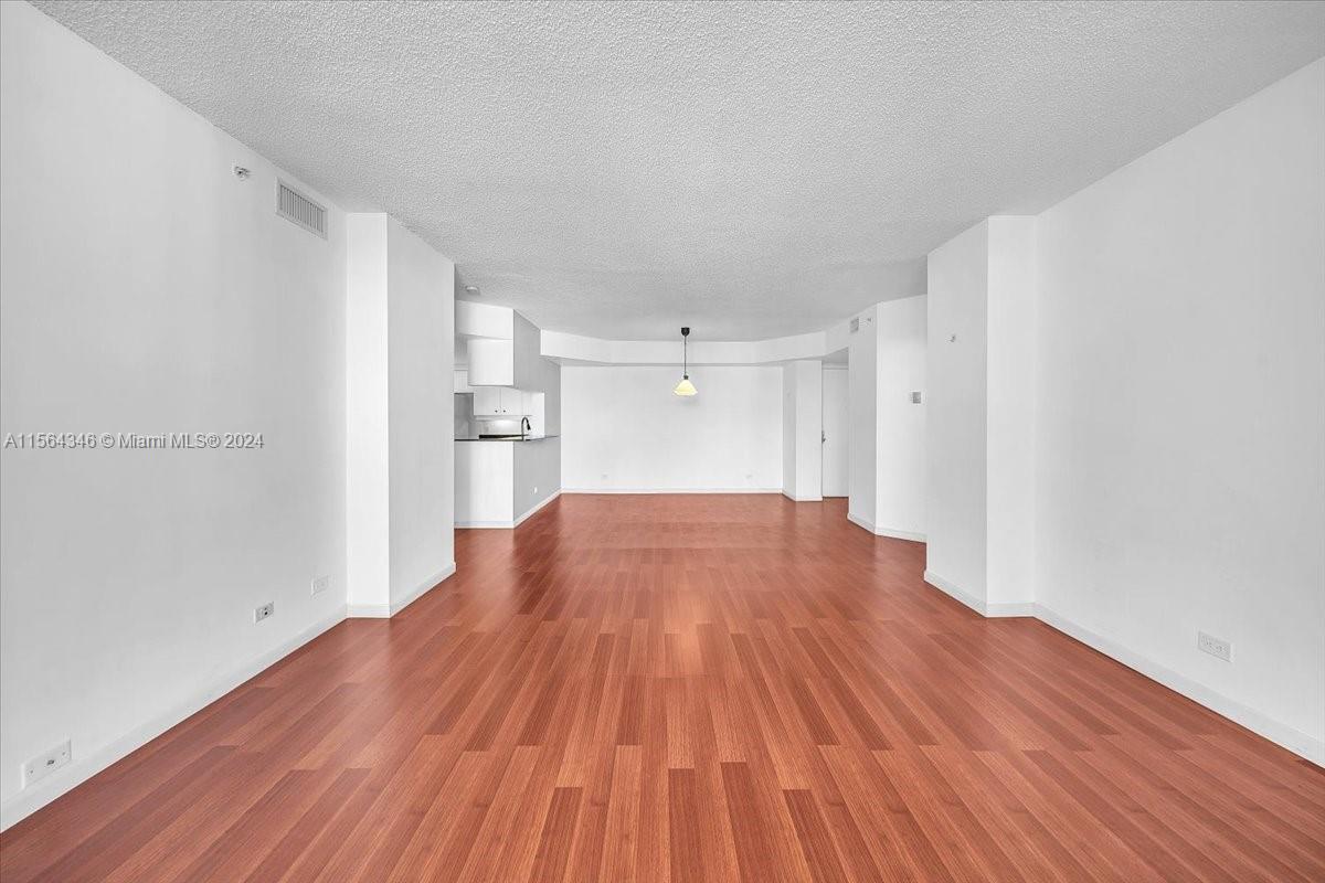 701 Brickell Key Blvd # 1911