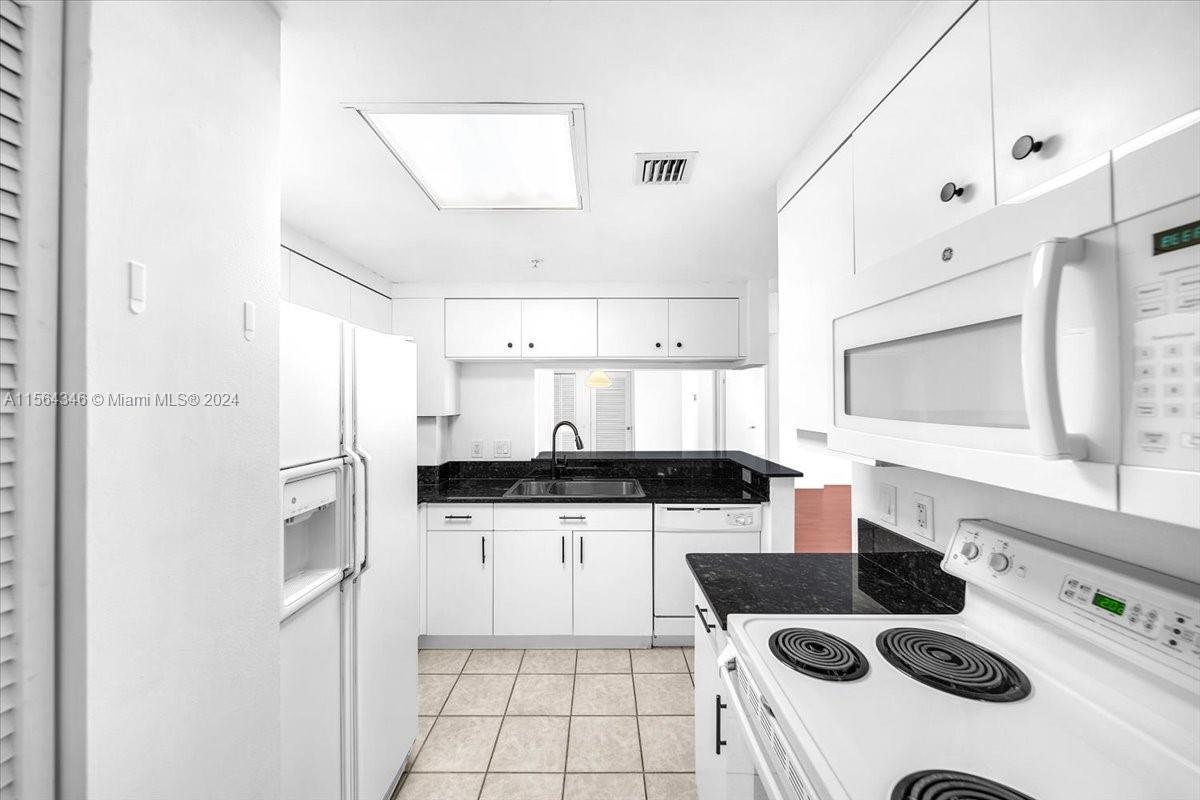 701 Brickell Key Blvd # 1911