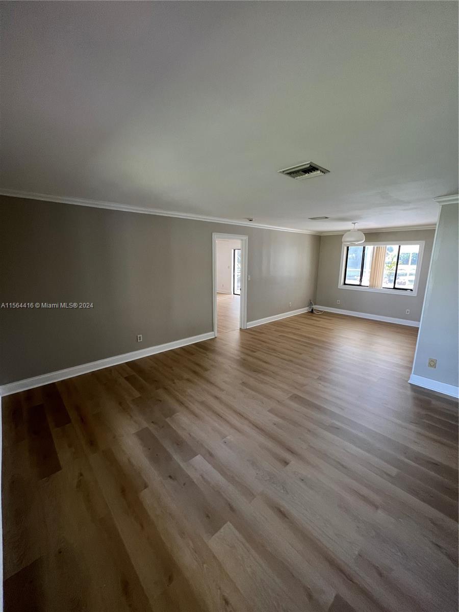2422 Deer Creek Lob Lolly Ln