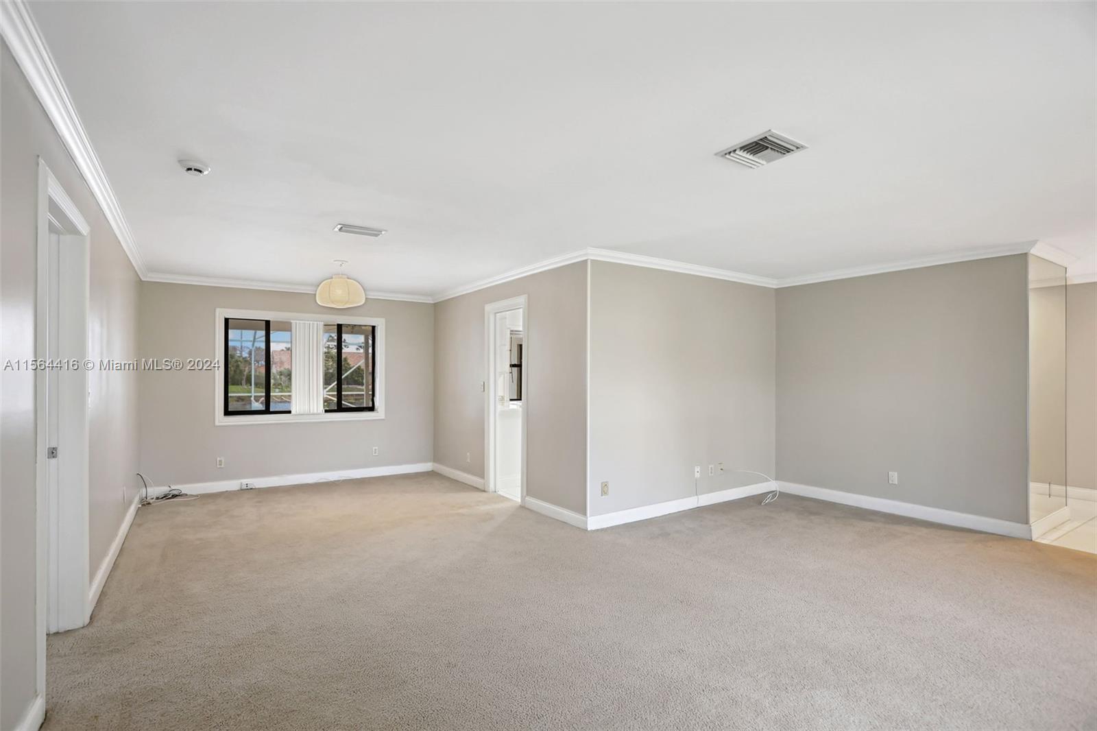 2422 Deer Creek Lob Lolly Ln