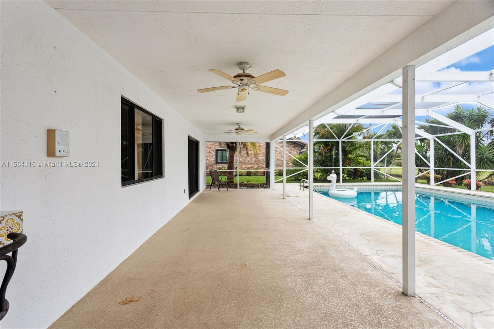2422 Deer Creek Lob Lolly Ln