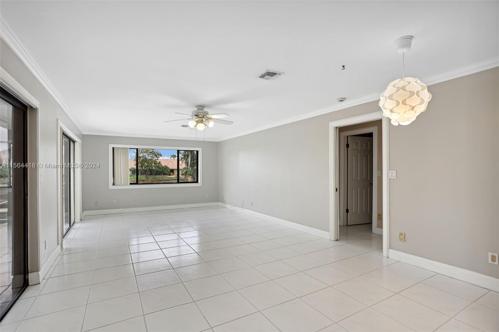 2422 Deer Creek Lob Lolly Ln