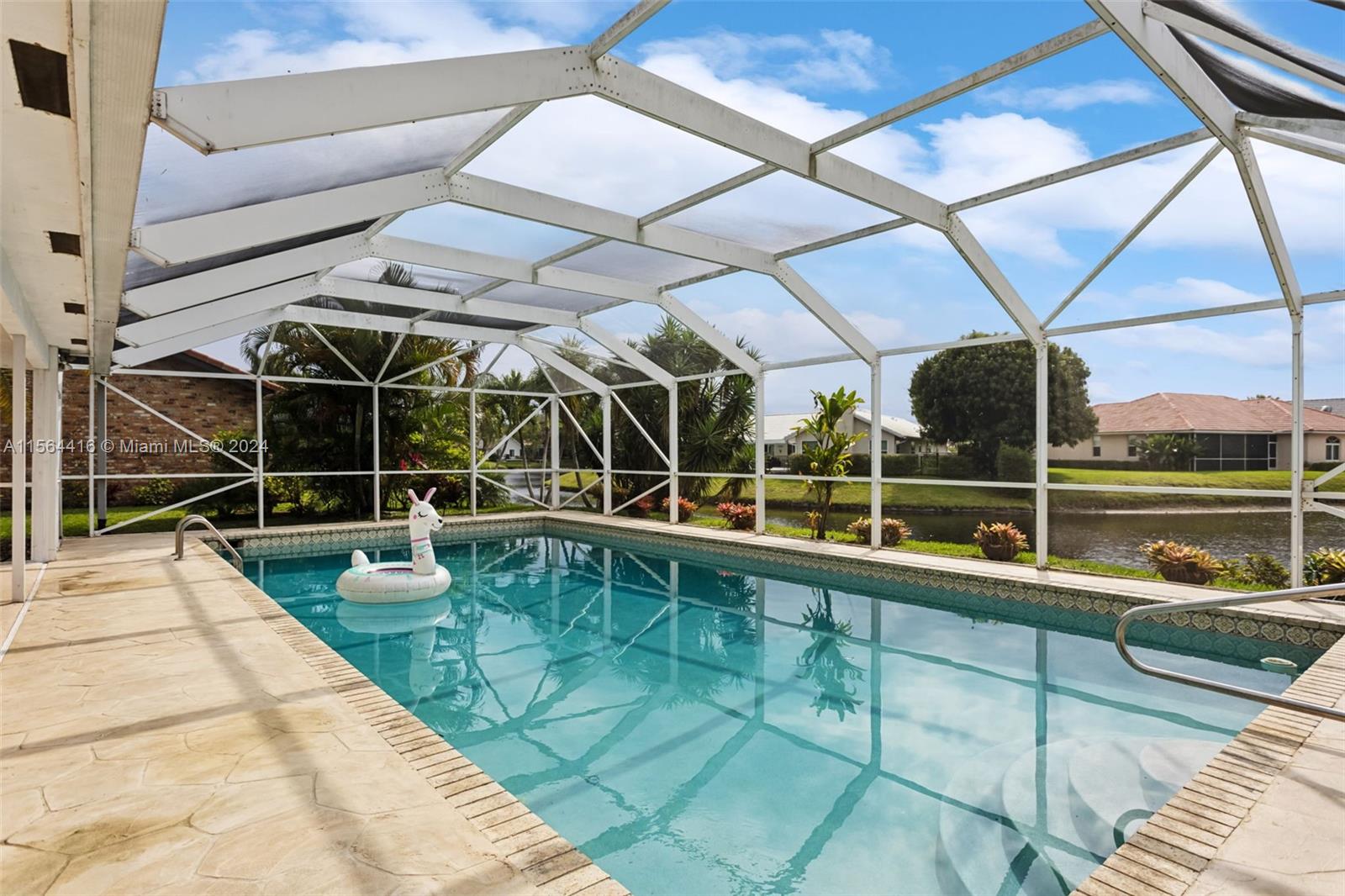 2422 Deer Creek Lob Lolly Ln