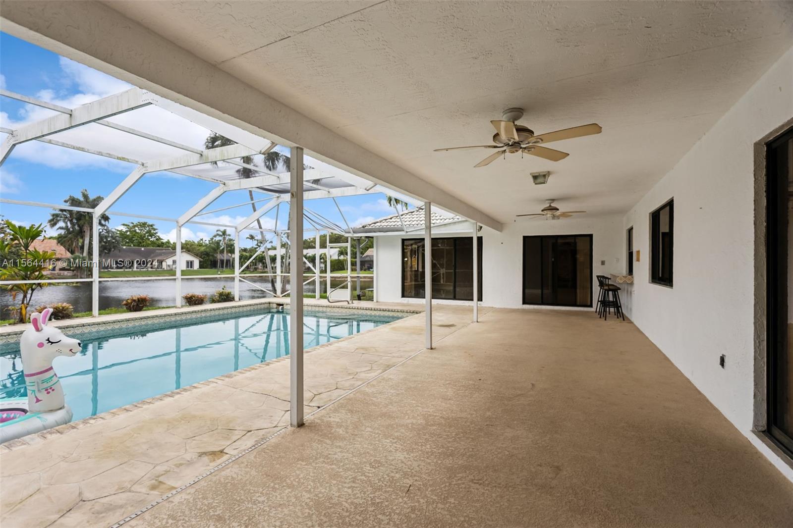 2422 Deer Creek Lob Lolly Ln