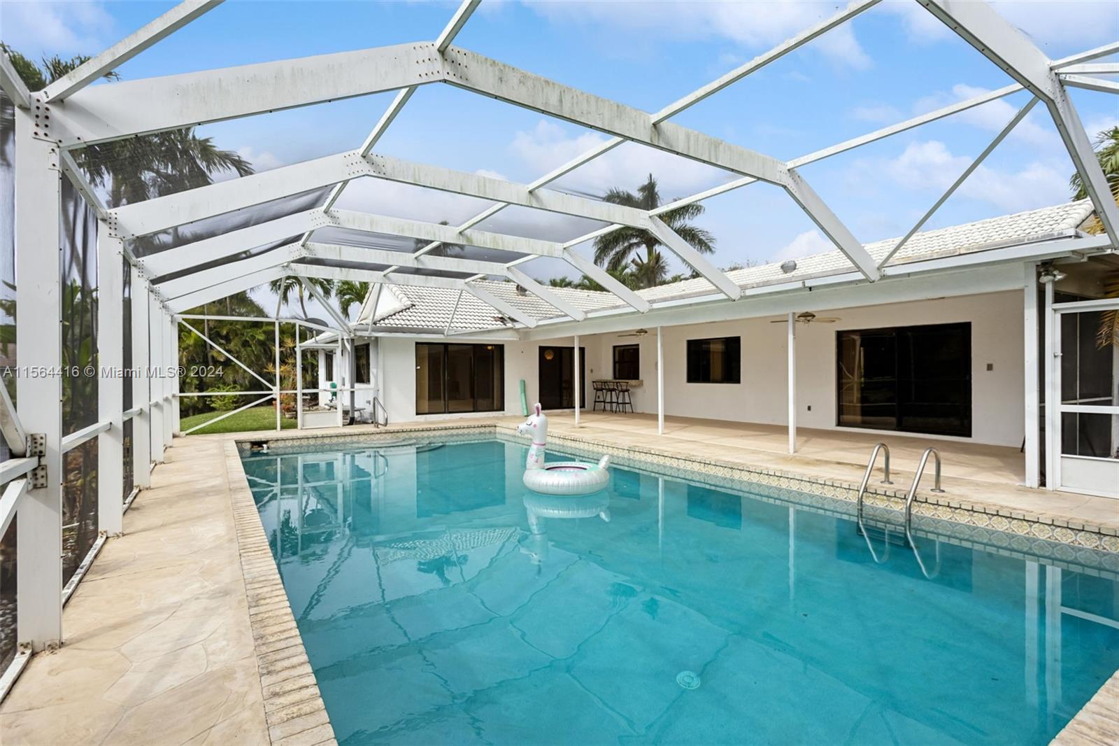 2422 Deer Creek Lob Lolly Ln