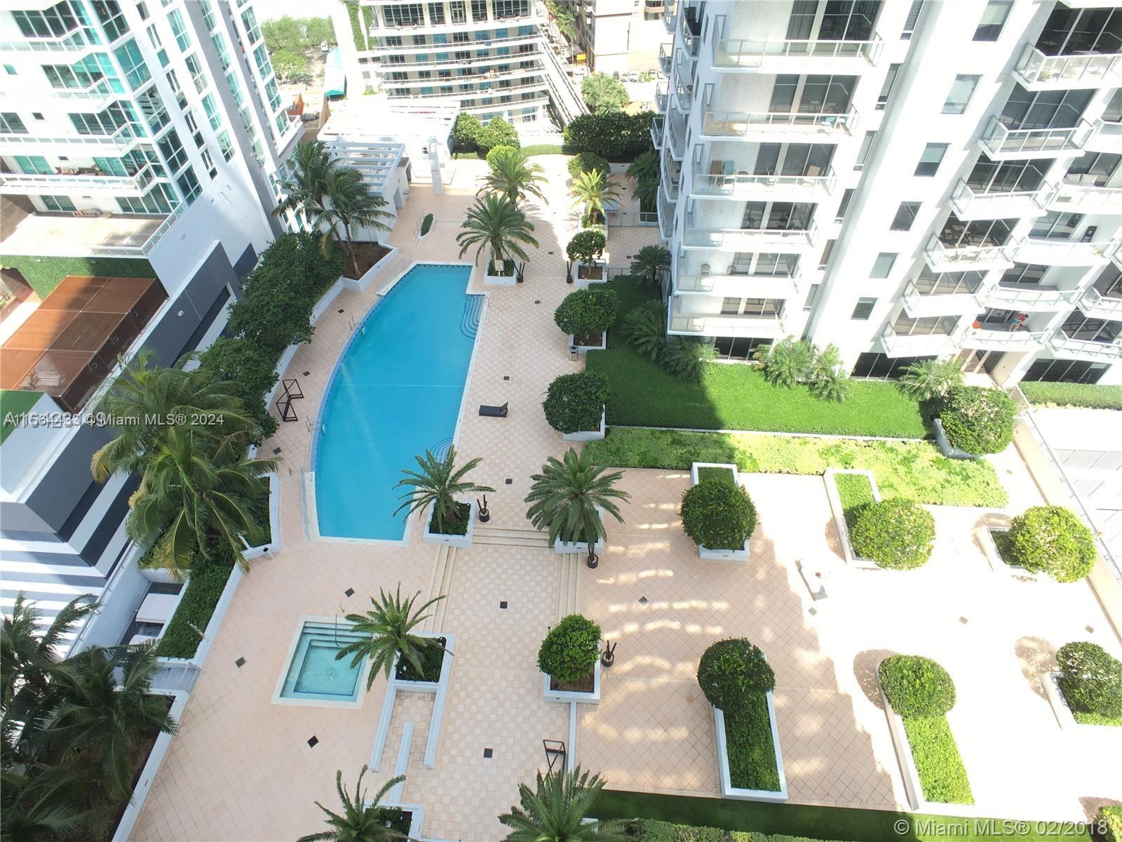 1050 Brickell Ave # 1808