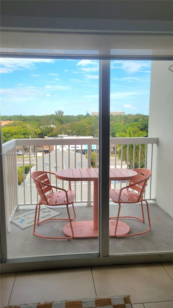 2740 SW 28 Ter # 703