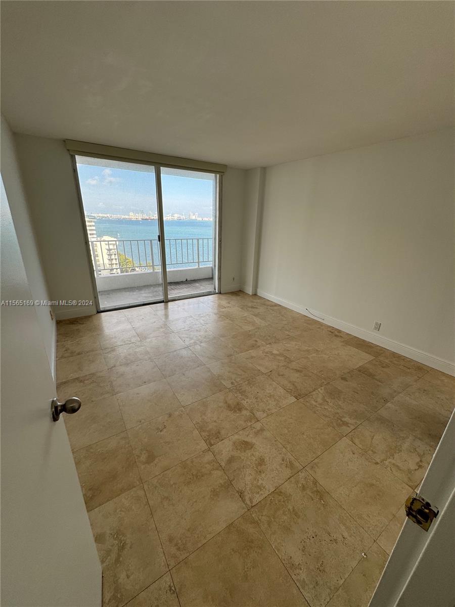 200 SE 15th Rd # 17F