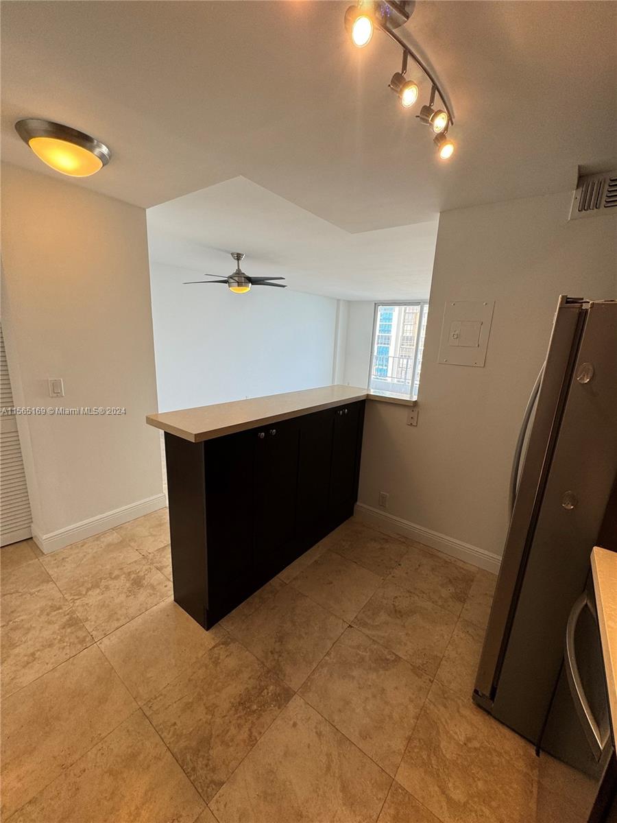 200 SE 15th Rd # 17F