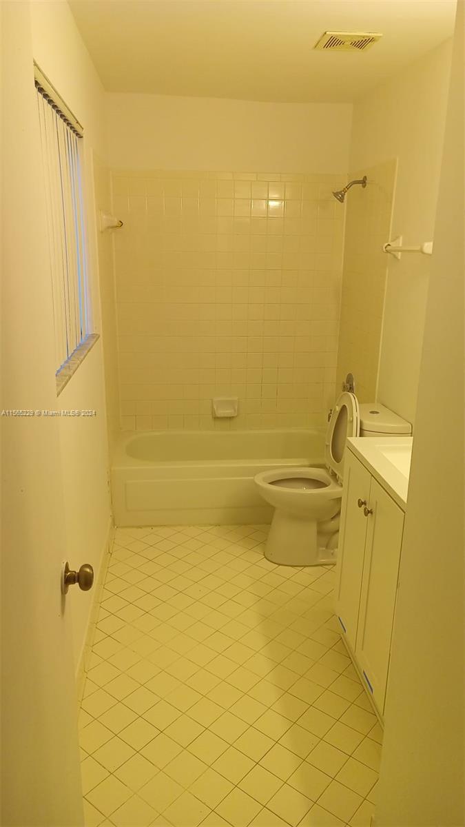 3437 NW 44 Street # 108