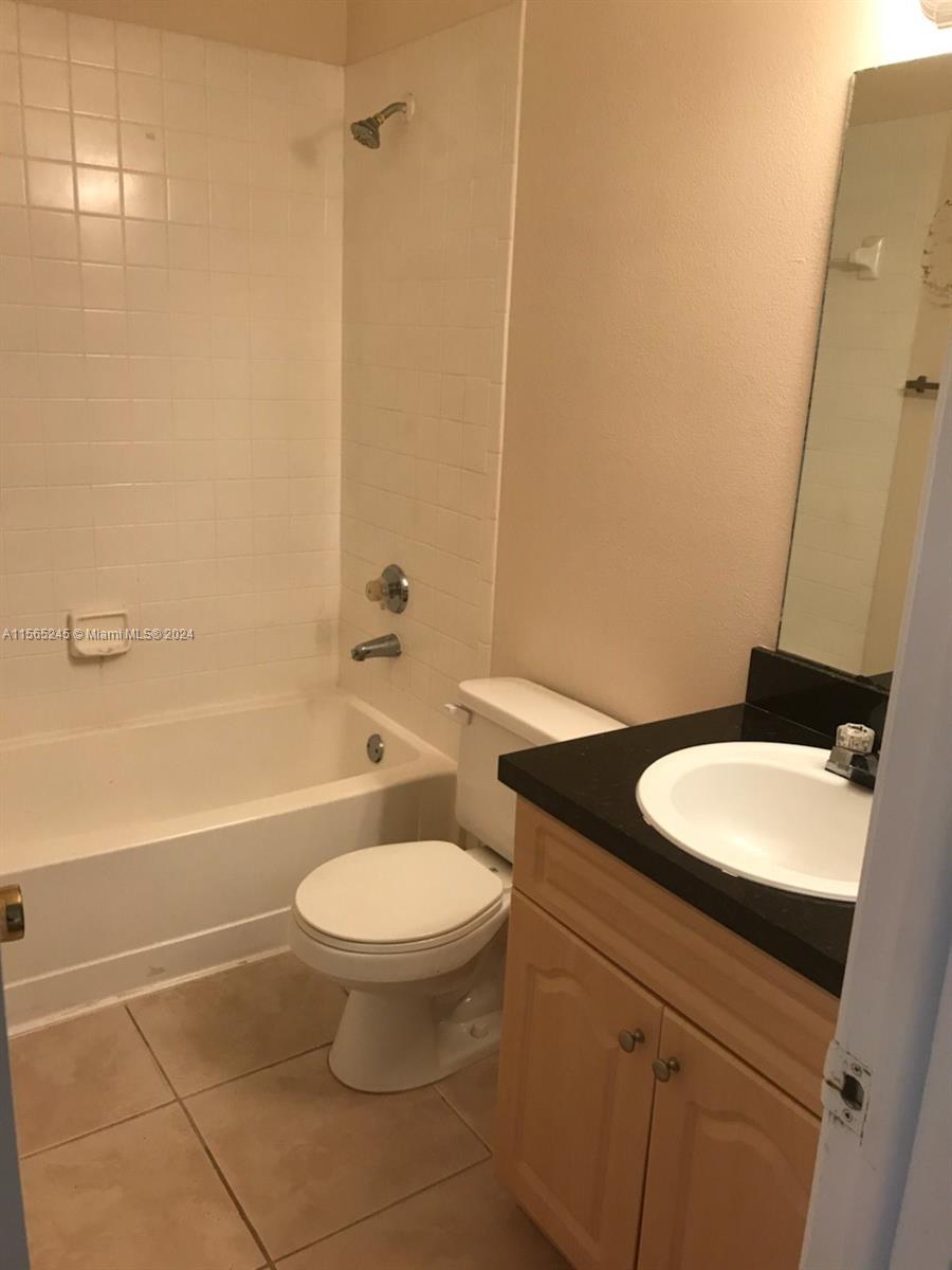 9897 Nob Hill Ln # 9897