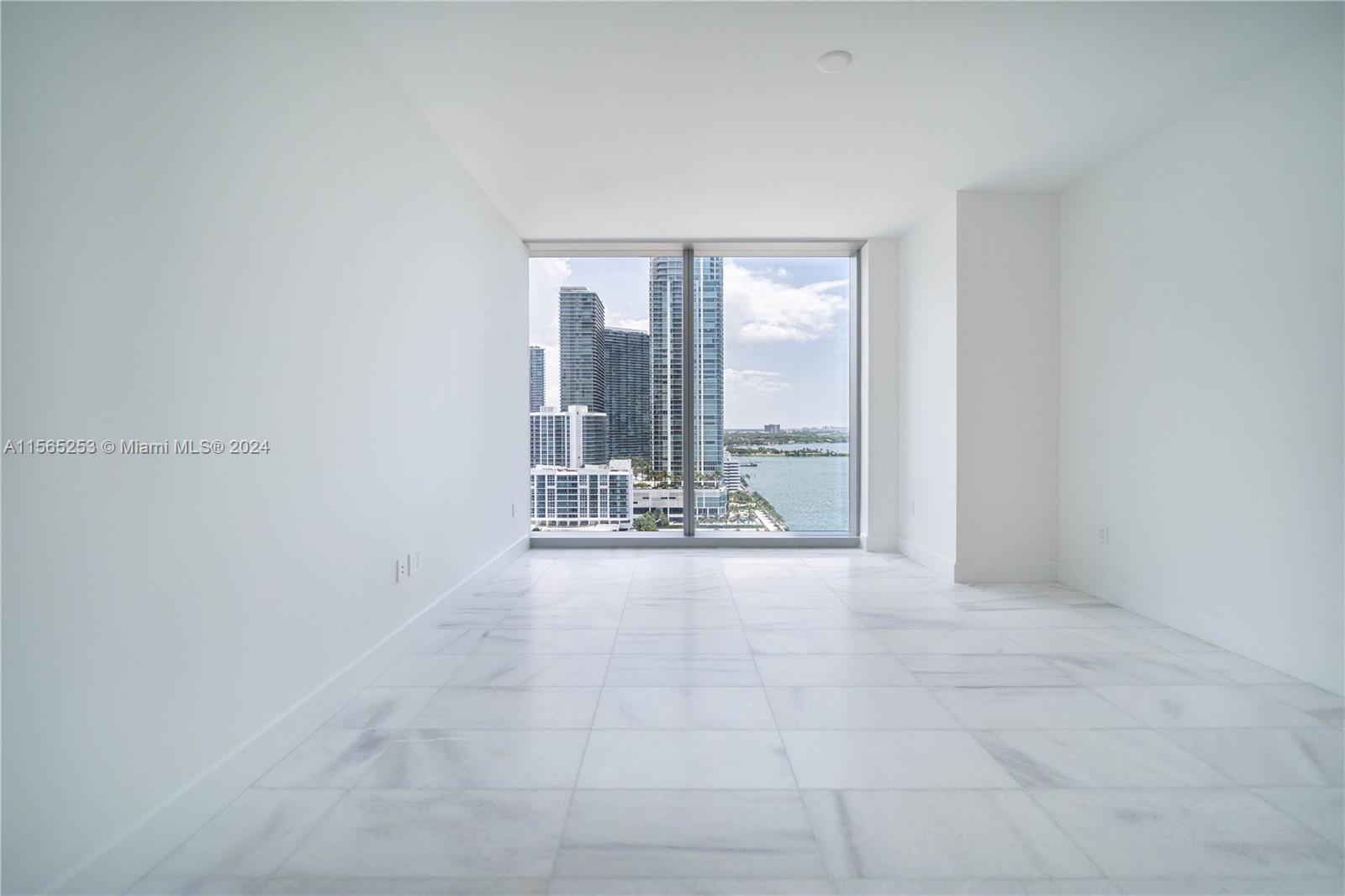 700 NE 26 TERRACE # 1806