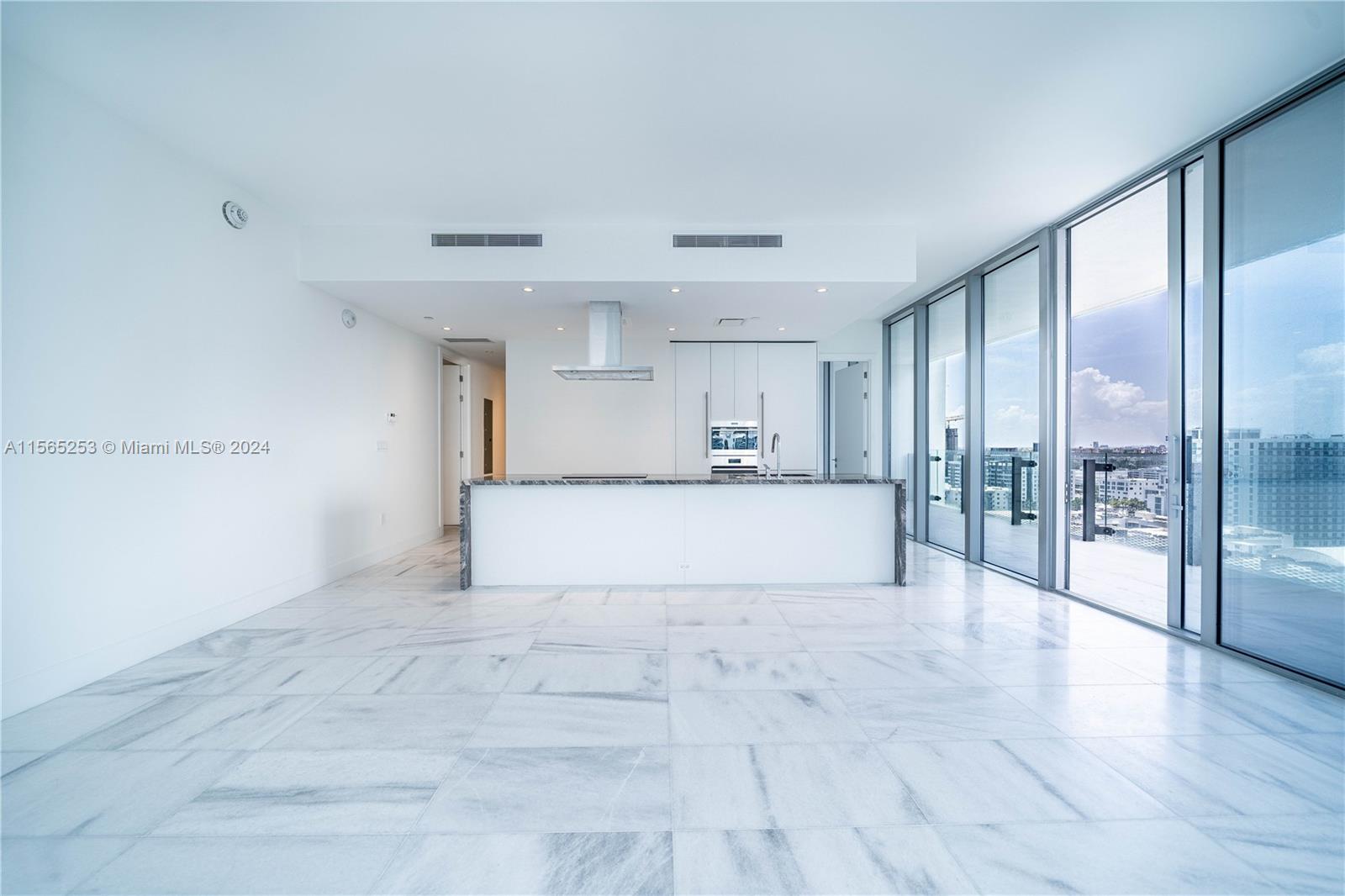 700 NE 26 TERRACE # 1806