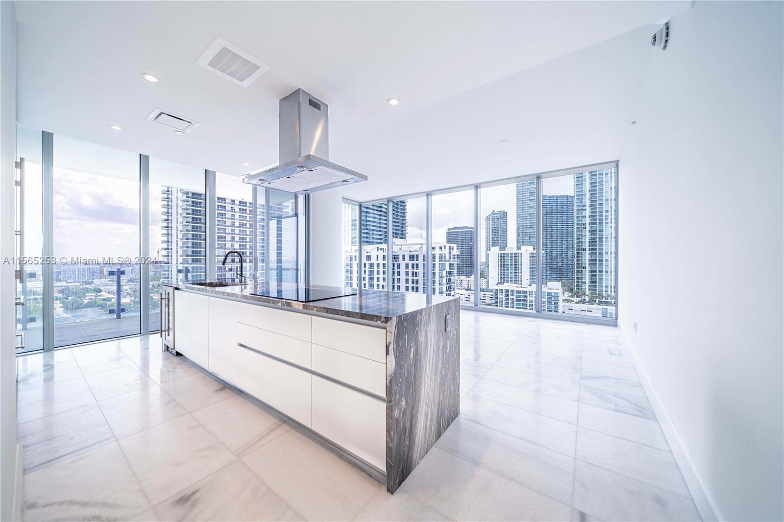 700 NE 26 TERRACE # 1806