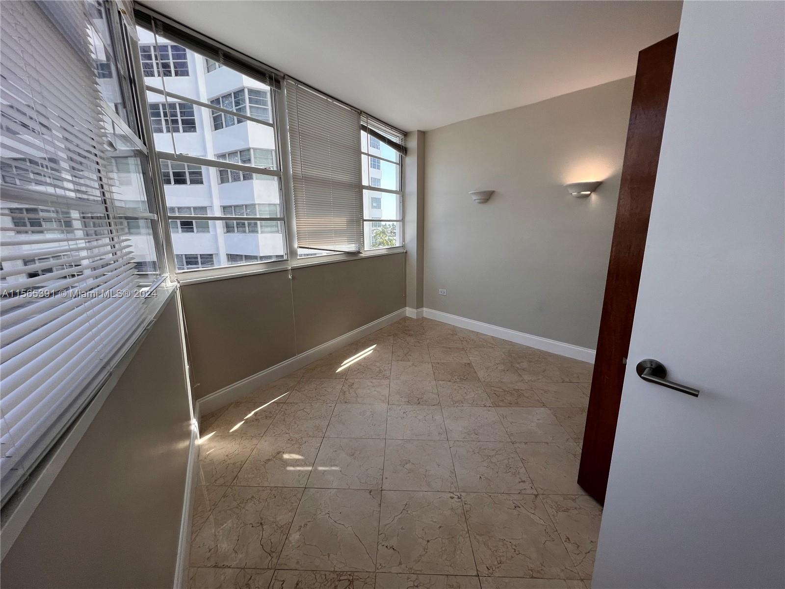 825 Brickell Bay Dr # 445