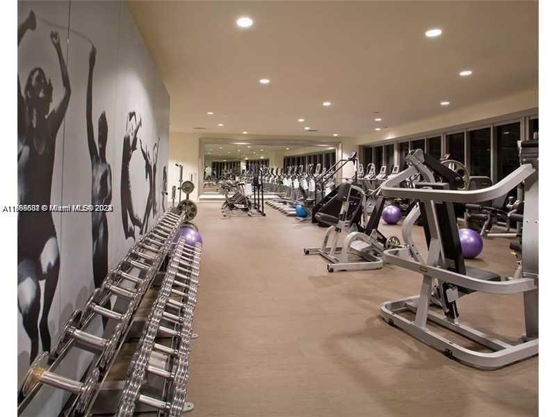 475 BRICKELL AV # 2415