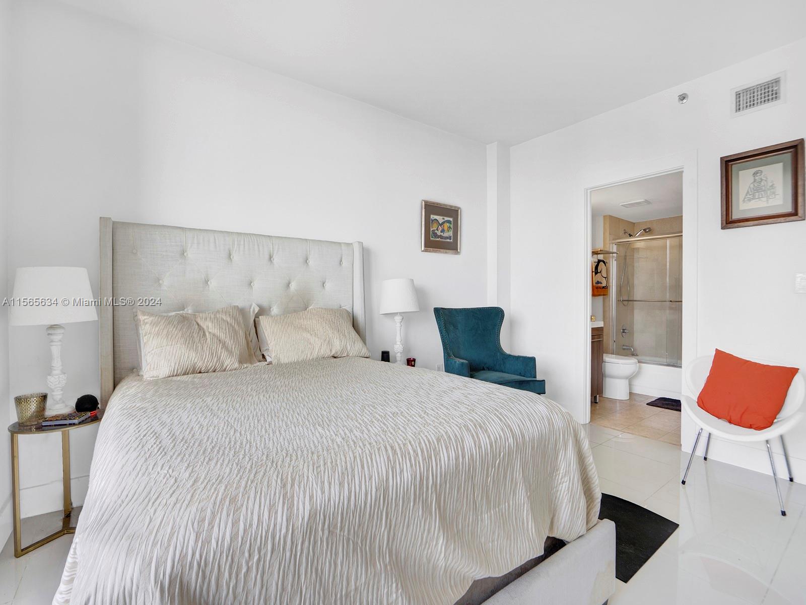 540 Brickell Key Dr # 1817