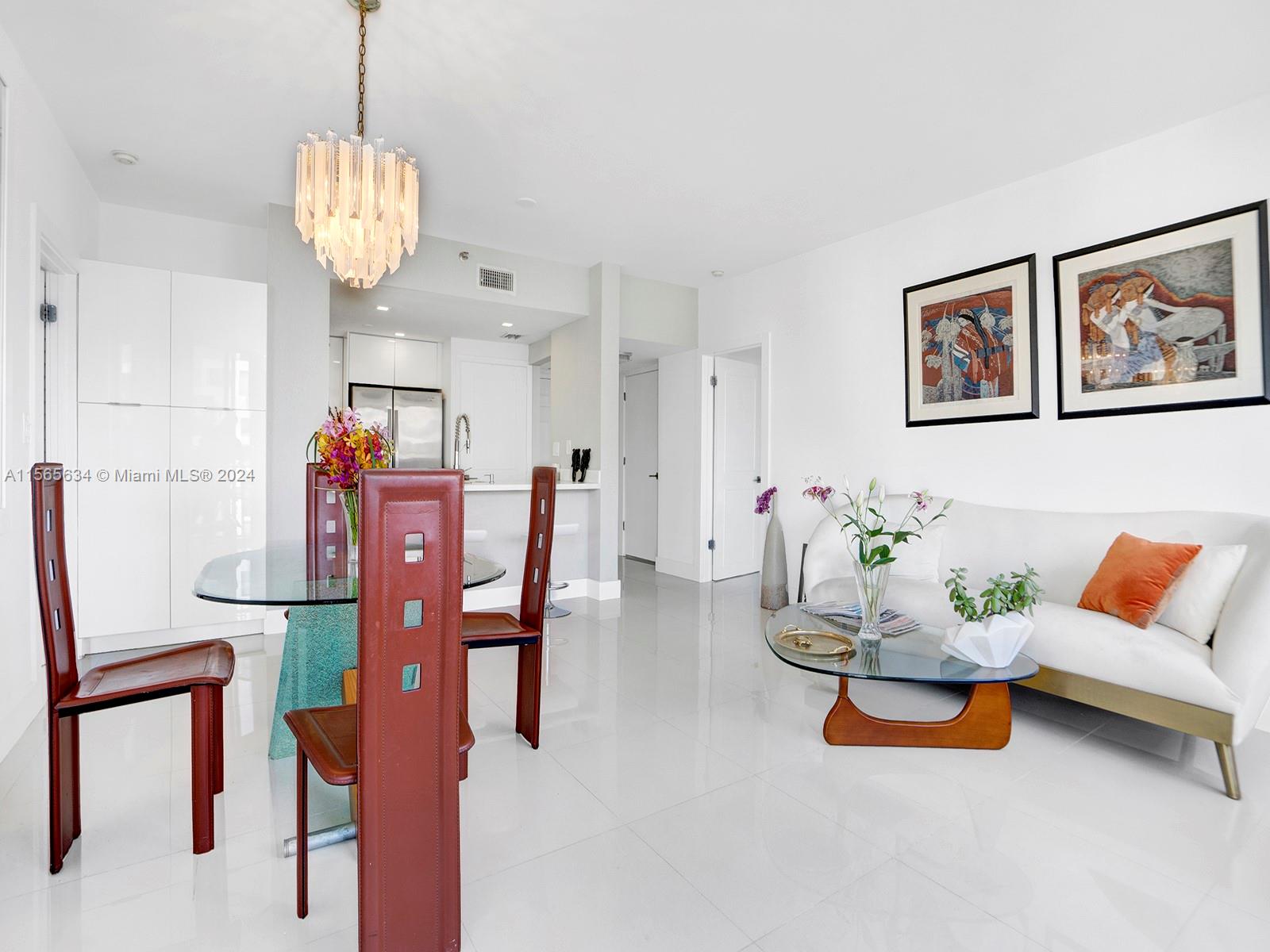 540 Brickell Key Dr # 1817