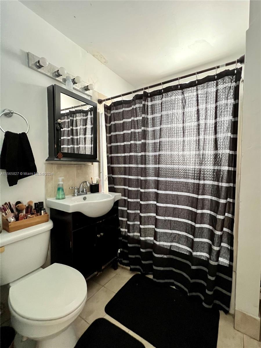 756 Meridian Ave # 9