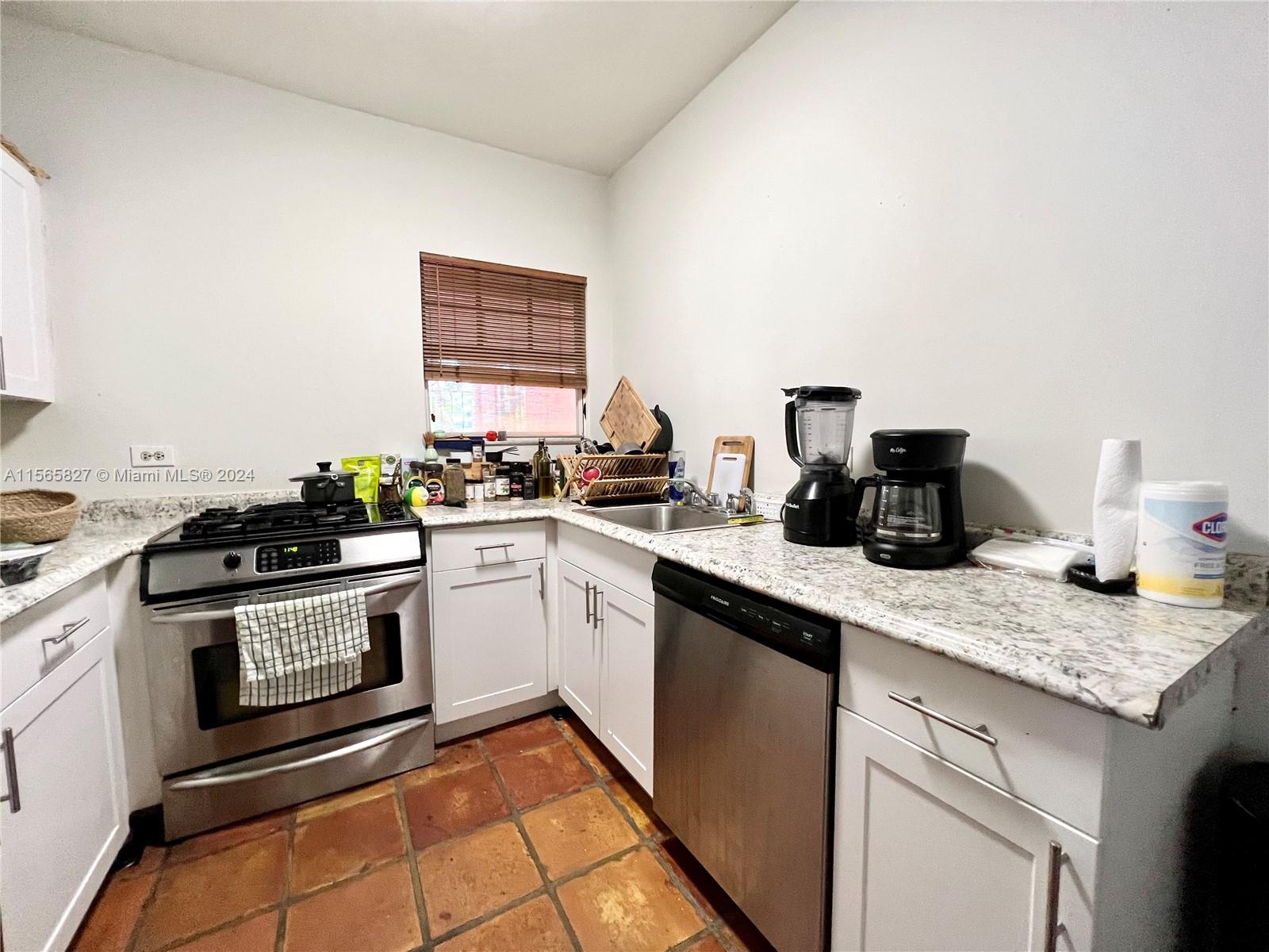 756 Meridian Ave # 9