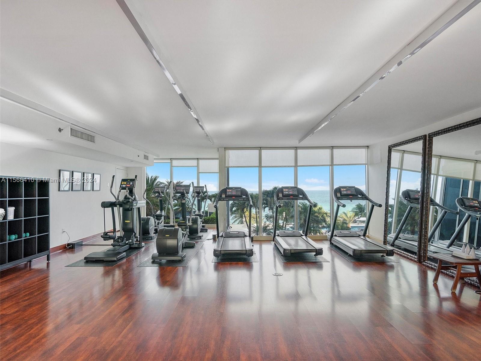 19111 Collins Ave # 506