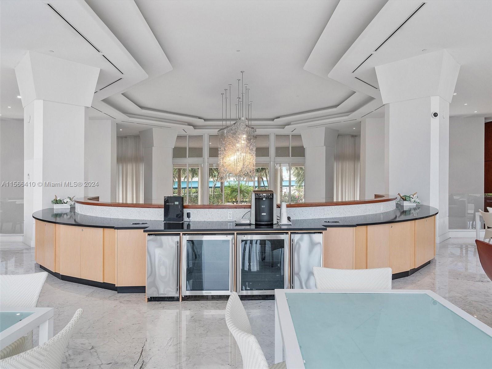 19111 Collins Ave # 506