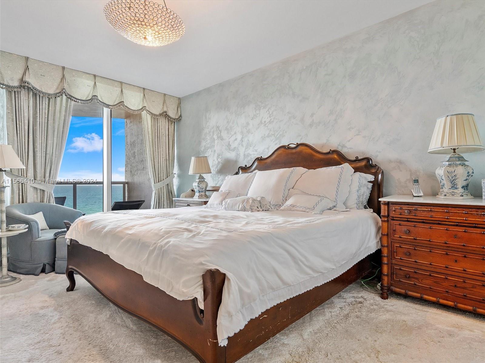 19111 Collins Ave # 506
