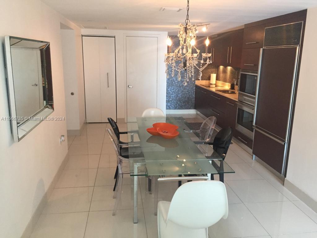 485 Brickell Ave # 1811