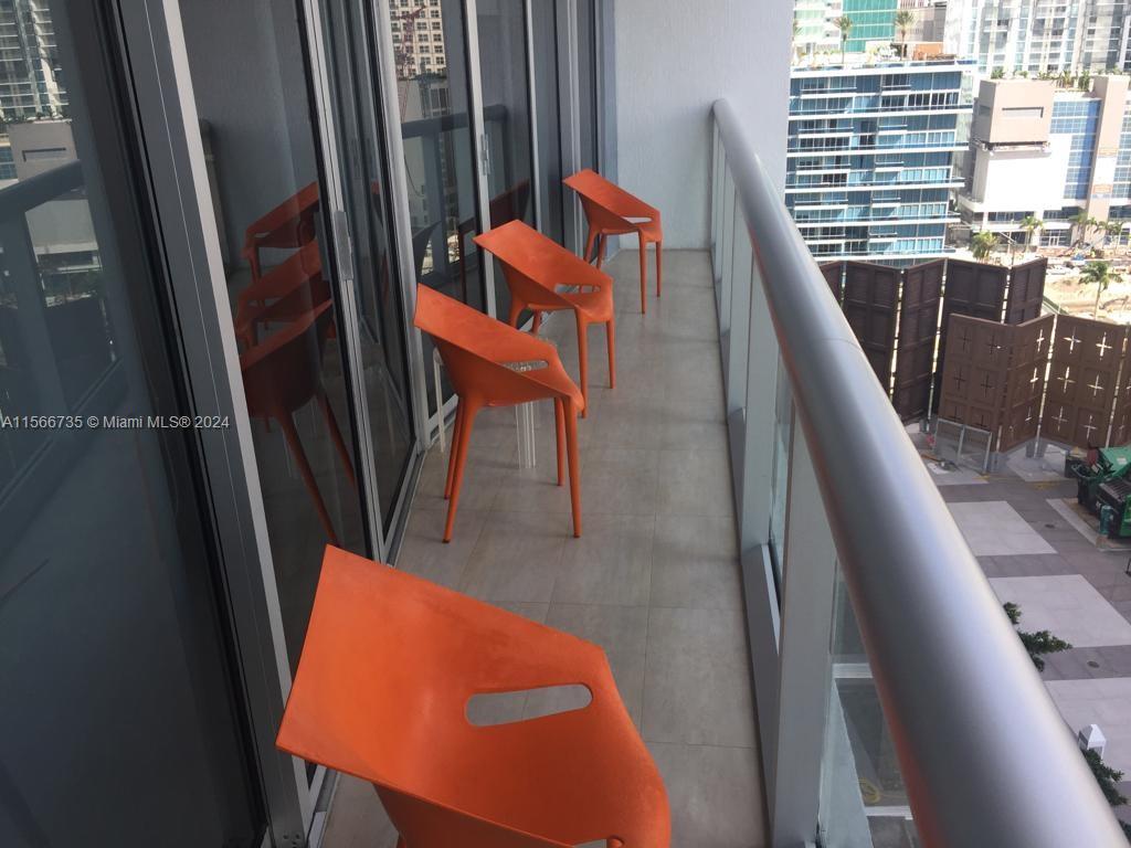 485 Brickell Ave # 1811