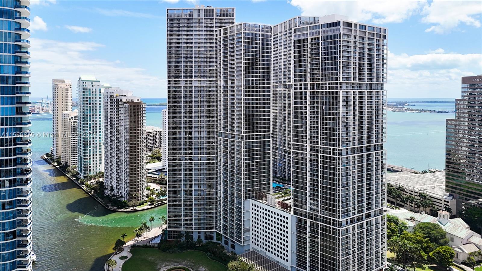 475 Brickell Ave # 4415