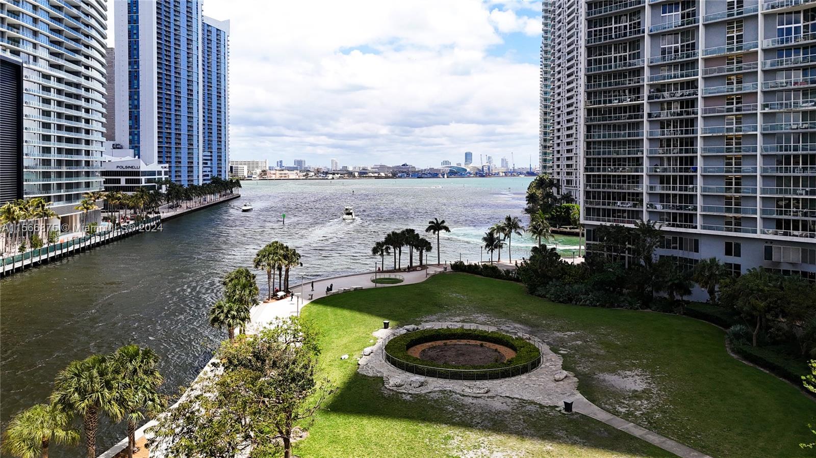 475 Brickell Ave # 4415