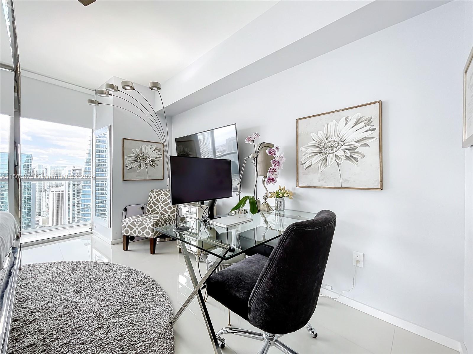 475 Brickell Ave # 4415