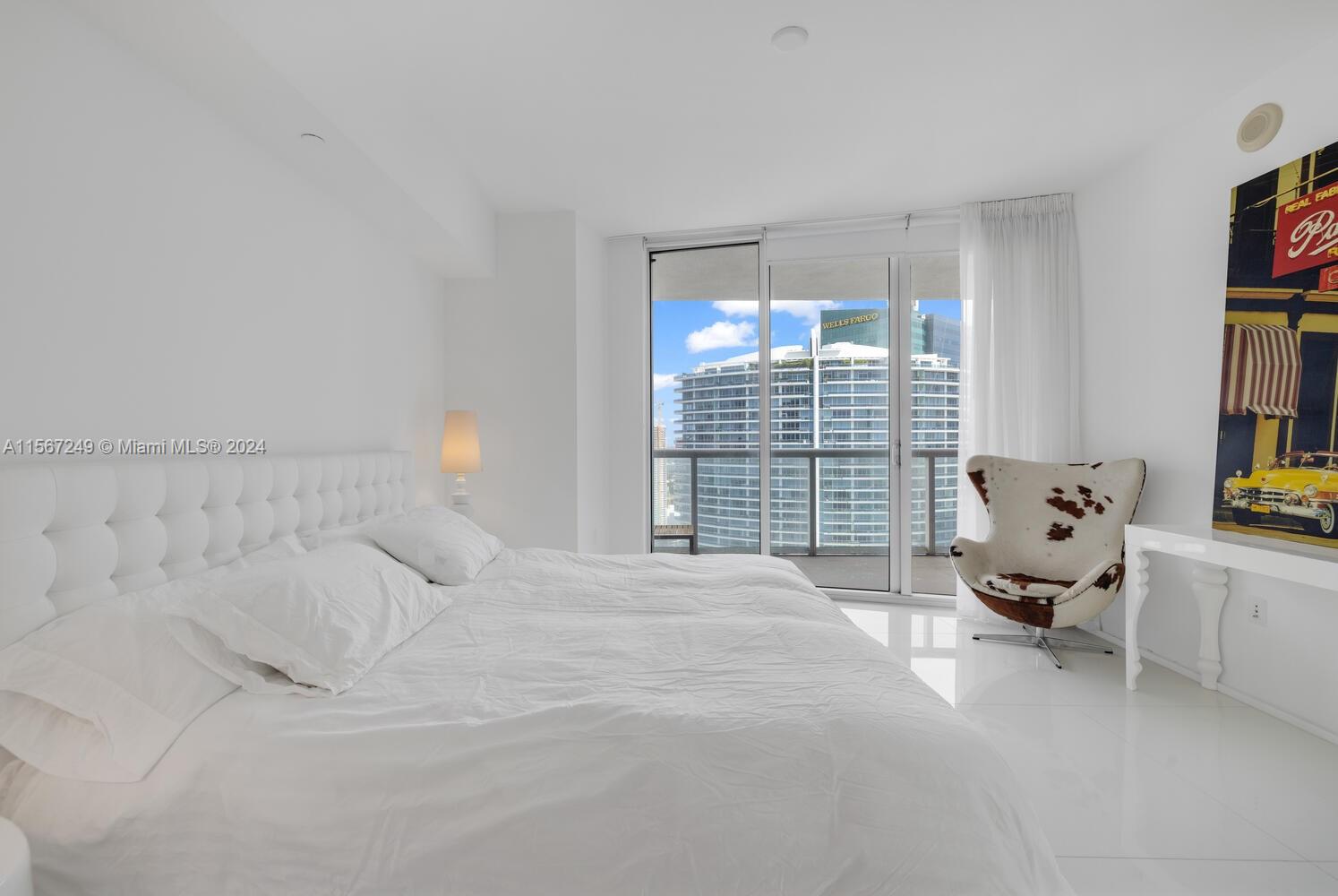 465 Brickell Ave # 4702