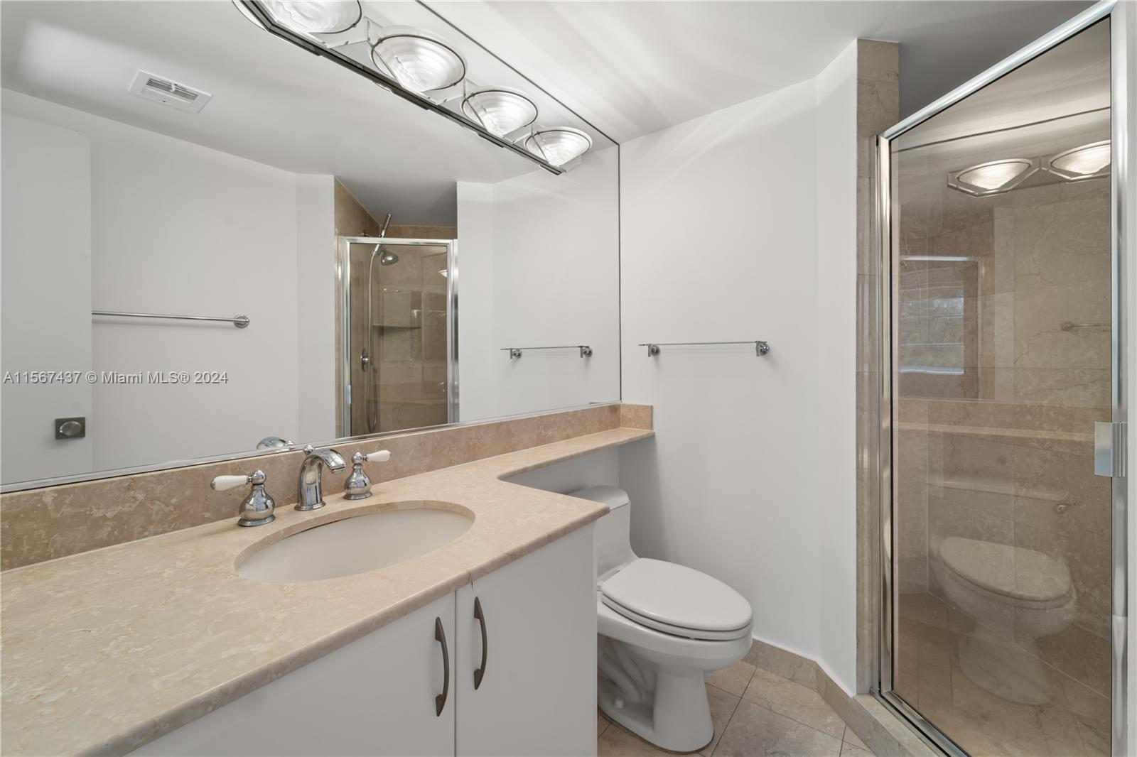 151 Michigan Ave # 522