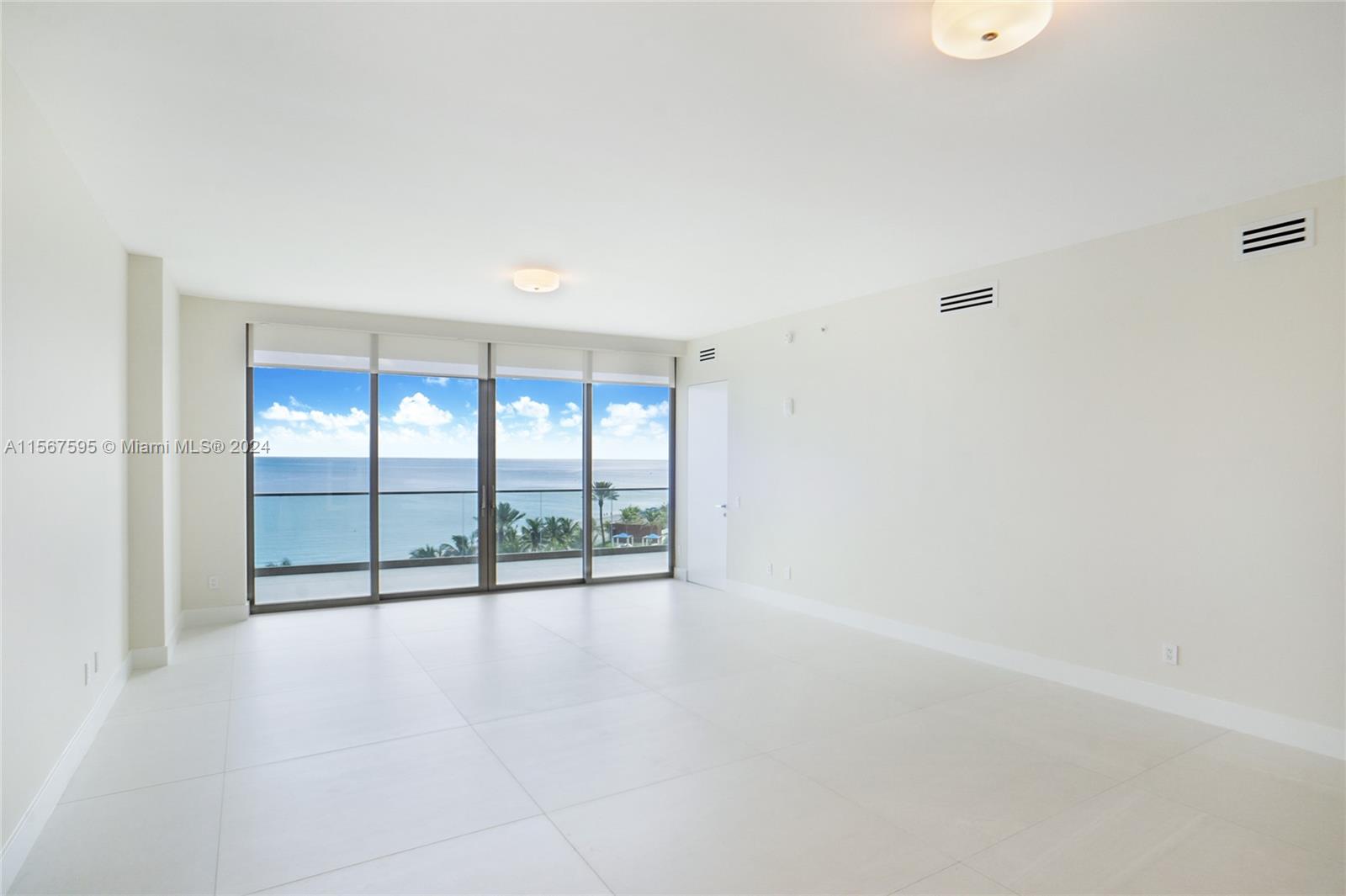 18975 Collins Ave # 503